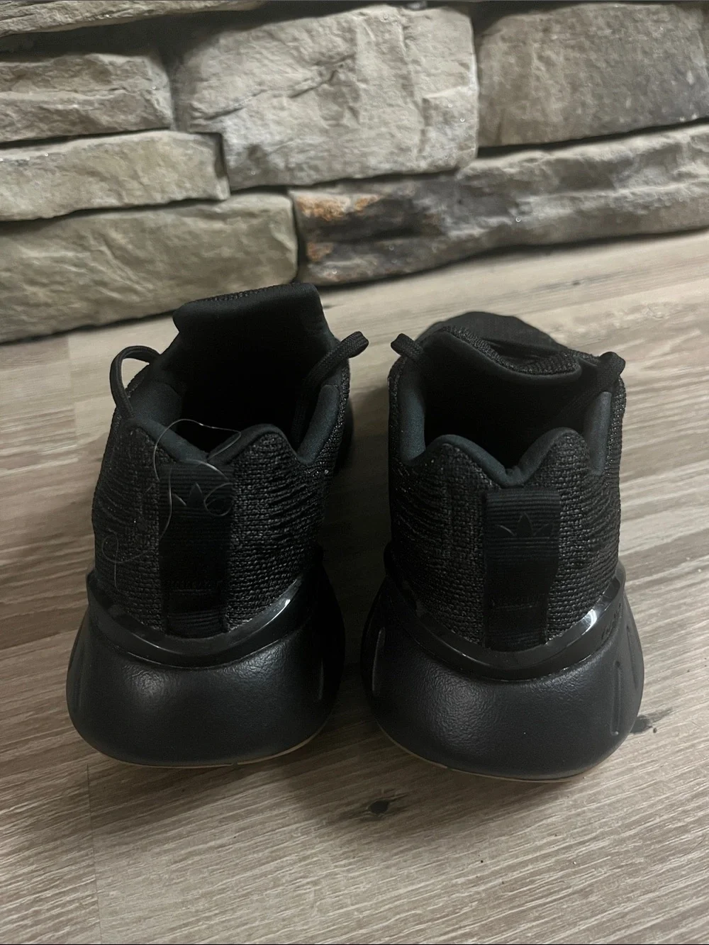 NWOT Adidas sneakers/9